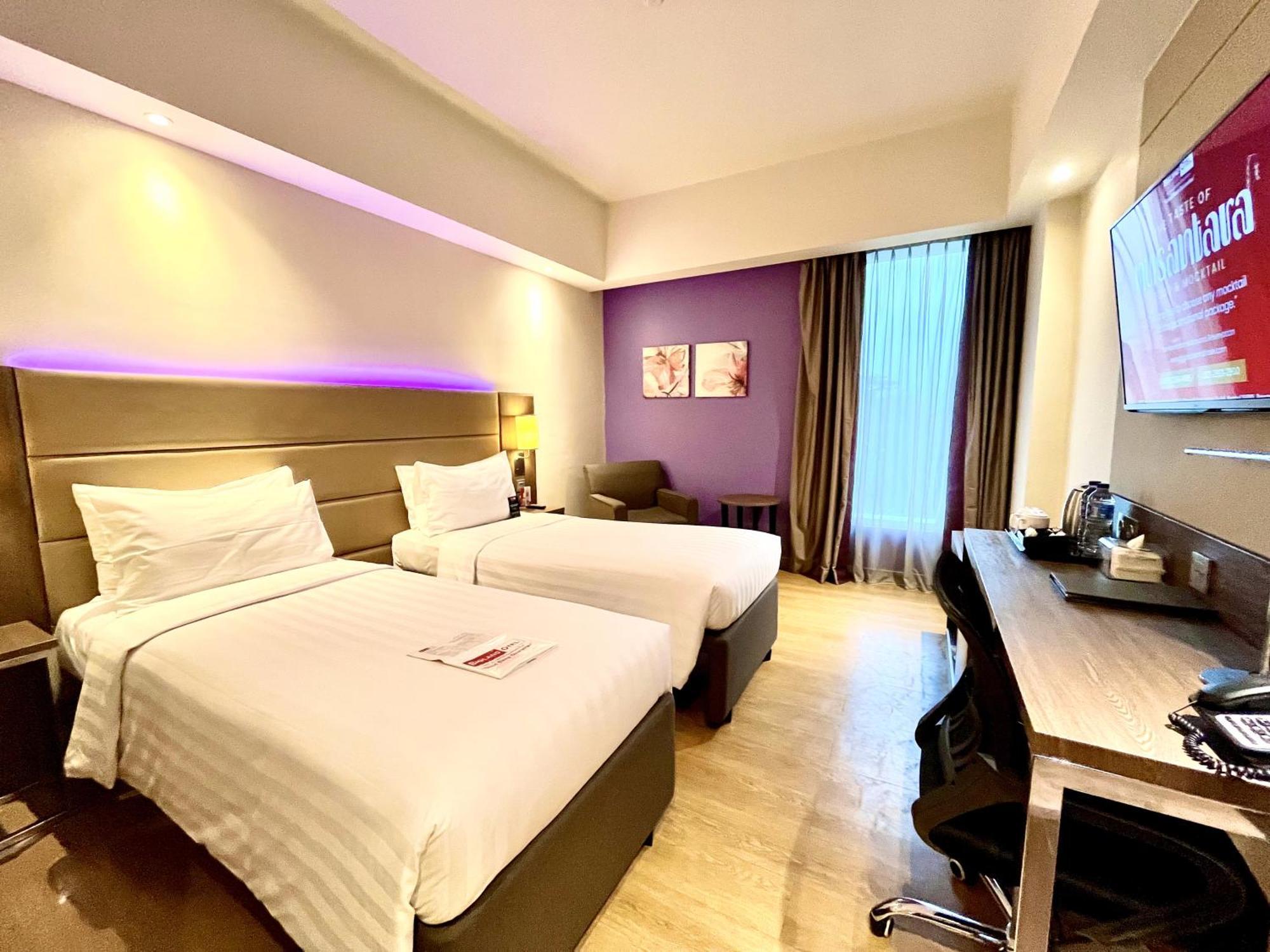 Bigland Hotel & Convention Sentul Bogor Exterior foto
